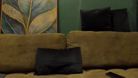 hades_hellhunt online show from October 6, 2025, 1:19 pm