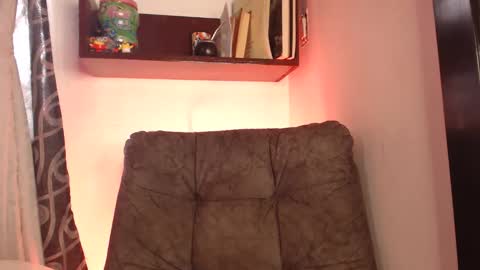 Snapshot of hadez_69 chatting on April 16, 2026, 2:40 pm HADEZ online show from April 16, 2026, 2:40 pm