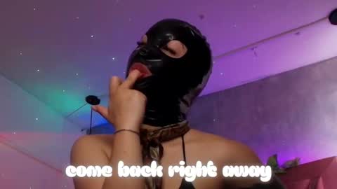 Haely online show from October 15, 2025, 11:32 am