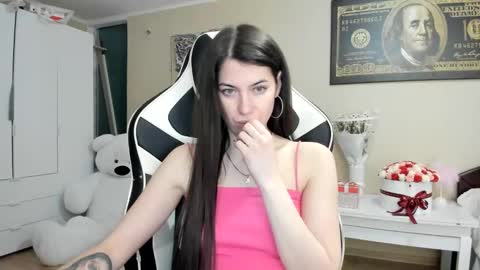 Sk     pe     Anya388109 online show from December 29, 2024, 1:34 am