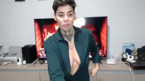 Snapshot of haileylucy chatting on February 11, 2026, 9:42 pm Lucy online show from February 11, 2026, 9:42 pm