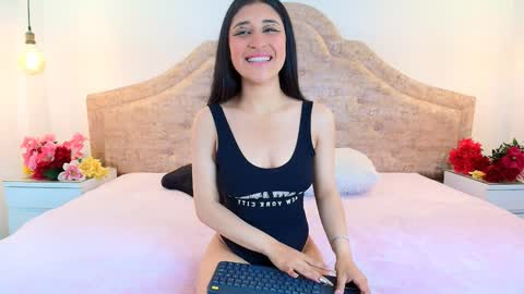 Haileymiler online show from December 30, 2024, 4:09 am