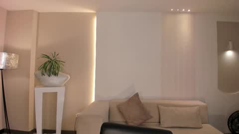 Hailey online show from January 9, 2026, 11:24 am