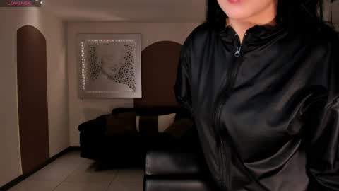 Hailey online show from March 28, 2026, 11:21 am