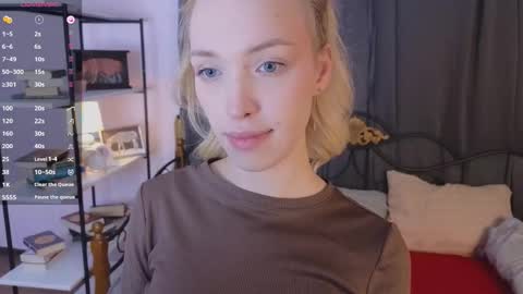 Snapshot of haily_braind chatting on January 10, 2026, 10:14 pm Lylu online show from January 10, 2026, 10:14 pm