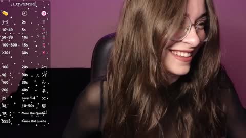 Snapshot of haily_heavenly chatting on December 24, 2024, 2:01 pm HailyHeavenly online show from December 24, 2024, 2:01 pm