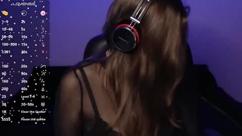 Snapshot of haily_heavenly chatting on December 27, 2024, 2:33 pm HailyHeavenly online show from December 27, 2024, 2:33 pm