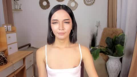 Snapshot of hailyourqueenofsatisfaction chatting on April 23, 2026, 12:29 pm Haily online show from April 23, 2026, 12:29 pm