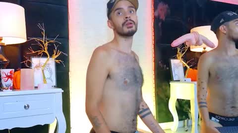 H A I R Y D I A M O N D online show from October 28, 2025, 7:12 am