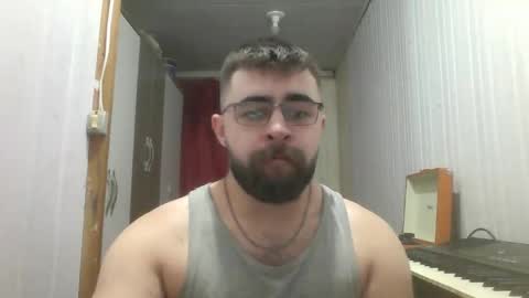Snapshot of hairy_man_69_ chatting on December 22, 2025, 12:40 am horny online show from December 22, 2025, 12:40 am