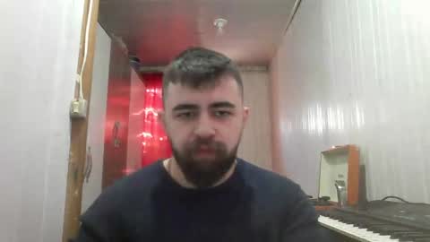 Snapshot of hairy_man_69_ chatting on January 6, 2026, 6:22 pm horny online show from January 6, 2026, 6:22 pm