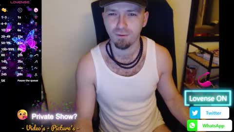 Snapshot of hairyass25yo chatting on May 20, 2026, 6:14 pm Puppy3 StockyDaddiesmusclebearsbeefybigmans online show from May 20, 2026, 6:14 pm
