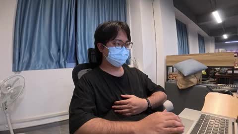 Snapshot of hairycol66 chatting on March 3, 2026, 11:27 am hairycol66 online show from March 3, 2026, 11:27 am