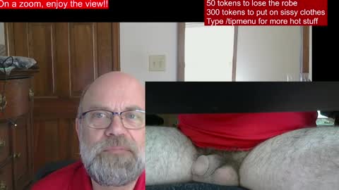 HairyDaddyBear69 online show from April 16, 2026, 1:12 pm