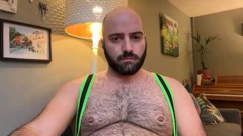 Hairy Guy online show from November 4, 2025, 1:43 pm