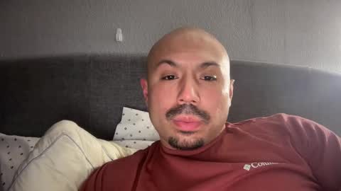 hairyman30000 online show from February 17, 2025, 4:09 am