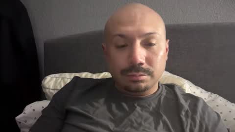 hairyman30000 online show from February 21, 2025, 1:44 am