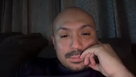 hairyman30000 online show from February 28, 2025, 2:42 am