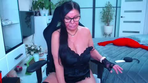 Snapshot of hairypussygranny chatting on February 8, 2025, 8:42 am Monika online show from February 8, 2025, 8:42 am