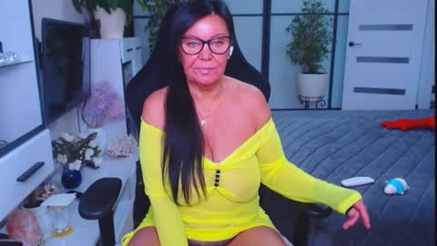 Snapshot of hairypussygranny chatting on October 18, 2025, 9:10 am Monika online show from October 18, 2025, 9:10 am