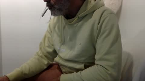 Snapshot of hairytonkas chatting on January 26, 2025, 1:31 am HairyTonkas online show from January 26, 2025, 1:31 am