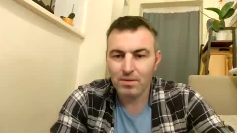 hakfin666 online show from February 26, 2026, 4:44 am