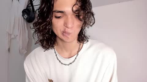 halan online show from January 9, 2025, 10:41 pm