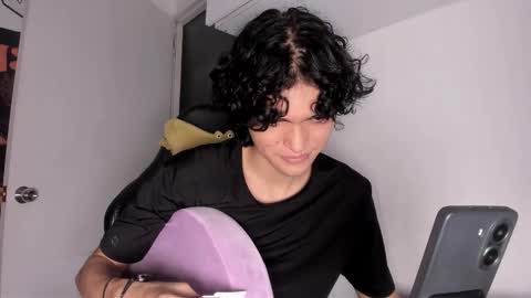 halan online show from October 10, 2025, 9:47 pm