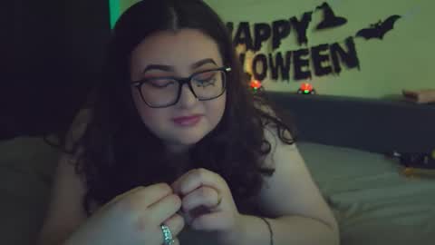 Snapshot of haleyayush chatting on October 21, 2025, 5:35 pm haleyayush online show from October 21, 2025, 5:35 pm