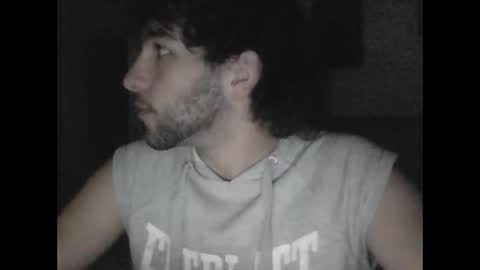 Snapshot of halfblood18 chatting on December 10, 2024, 1:54 am halfblood18 online show from December 10, 2024, 1:54 am