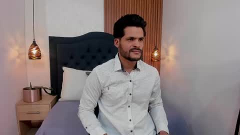 Snapshot of hamilton_1 chatting on September 23, 2025, 2:47 am Hamilton online show from September 23, 2025, 2:47 am