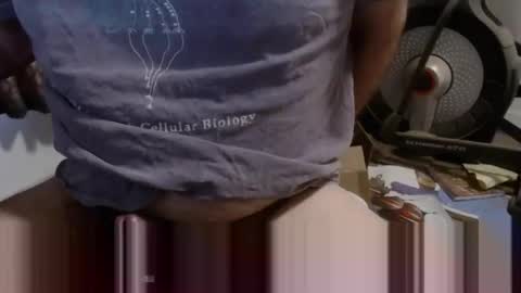 Snapshot of hamstercockrick chatting on March 1, 2025, 1:29 pm hamstercockrick online show from March 1, 2025, 1:29 pm