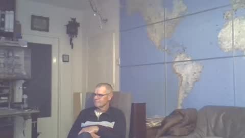 Prefer men 80 online show from March 3, 2025, 8:54 pm