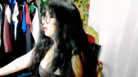 Snapshot of han_deus chatting on January 3, 2025, 6:22 am HANMy Dears make sure to follow me here create a FREE account if you dont have one and chat thank you. online show from January 3, 2025, 6:22 am