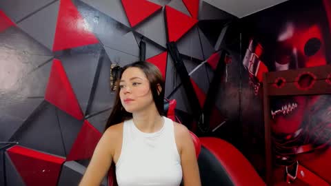 Hana and Zeta online show from October 30, 2025, 12:17 pm