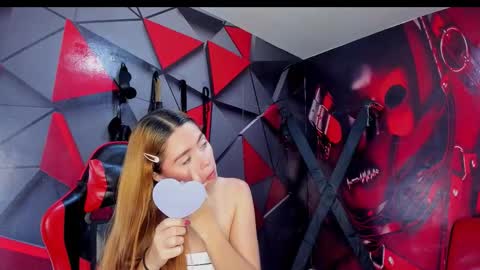 Hana and Zeta online show from February 3, 2026, 12:21 pm