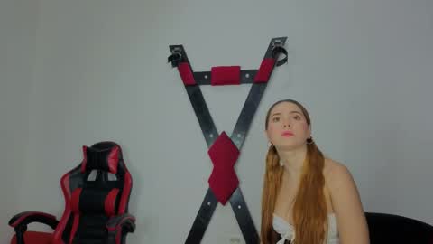 Hana and Zeta online show from March 28, 2026, 12:16 pm