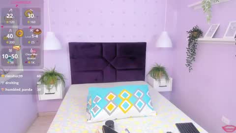 hanaahquinn online show from February 20, 2025, 11:31 am