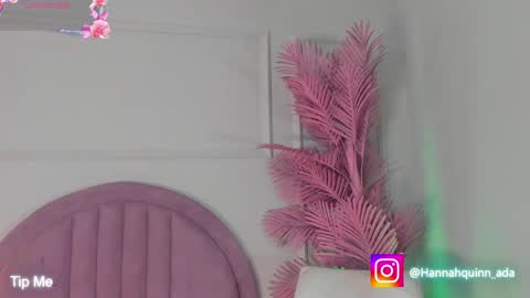 hanaahquinn online show from April 17, 2026, 11:35 am