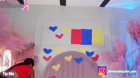 hanaahquinn online show from June 15, 2026, 11:34 am