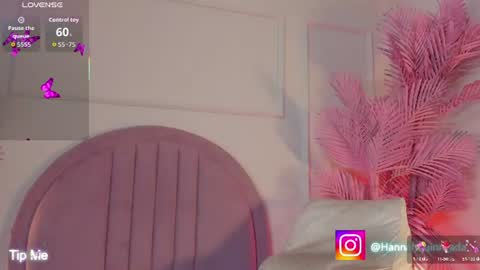 hanaahquinn online show from July 10, 2026, 11:35 am