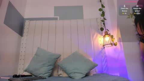 hanah_gray online show from January 14, 2026, 11:16 am