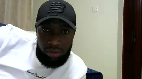 handsome king online show from December 18, 2024, 4:31 am