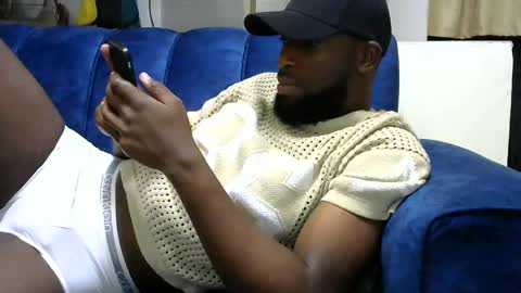 handsome king online show from January 15, 2025, 8:05 pm