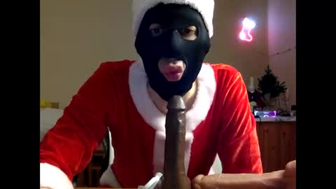 Snapshot of handsomealfie chatting on December 6, 2024, 5:33 pm HandsomeAlfie online show from December 6, 2024, 5:33 pm