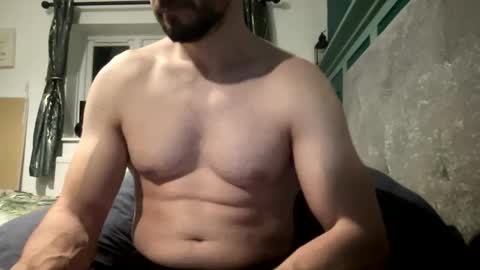 Snapshot of handsomeboxer90 chatting on November 27, 2025, 8:44 pm handsomeboxer90 online show from November 27, 2025, 8:44 pm