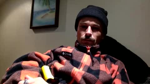 handsomedevillll online show from April 27, 2026, 2:42 am