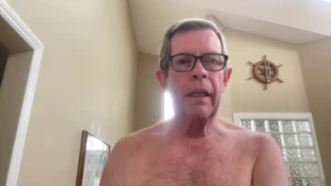 Handsomeone6969 online show from May 7, 2026, 1:11 am