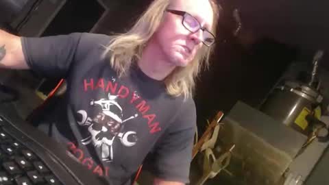 Snapshot of handyman5303 chatting on January 11, 2025, 2:47 pm Handystudman online show from January 11, 2025, 2:47 pm