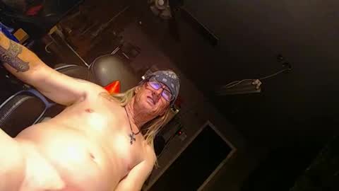 Handystudman online show from November 14, 2025, 6:34 am